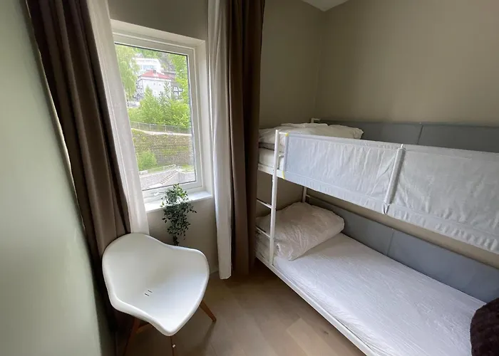 The Hedge * Όσλο